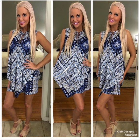 Dresses & Skirts - ❤️LAST! Indigo Front Lace Up Print Tunic Dress